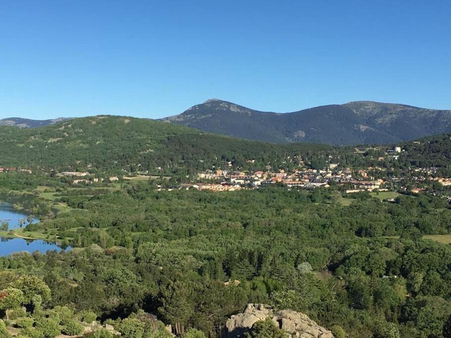 Nima Navacerrada Villa Buitenkant foto